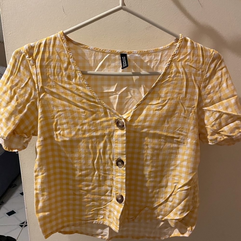 H&M yellow button up blouse